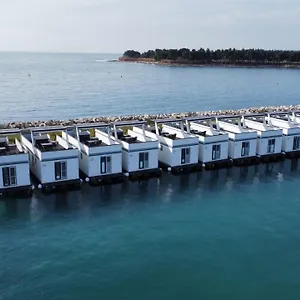 The Sea Novigrad - Bootshaus Floating Sea House Novigrad Istria